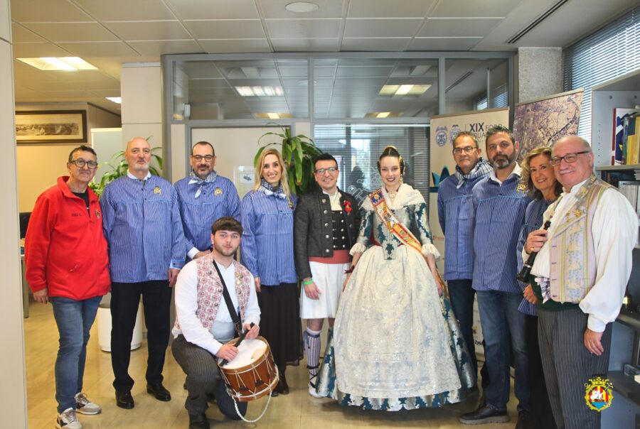Falla J.J Dómine - Port visita el Colegio Oficial de Agentes de Aduanas de Valencia